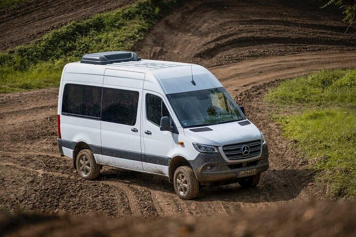 Private VIP Transfer: Liberia Airport to JW Marriott//Pinilla - Photo 1 of 8